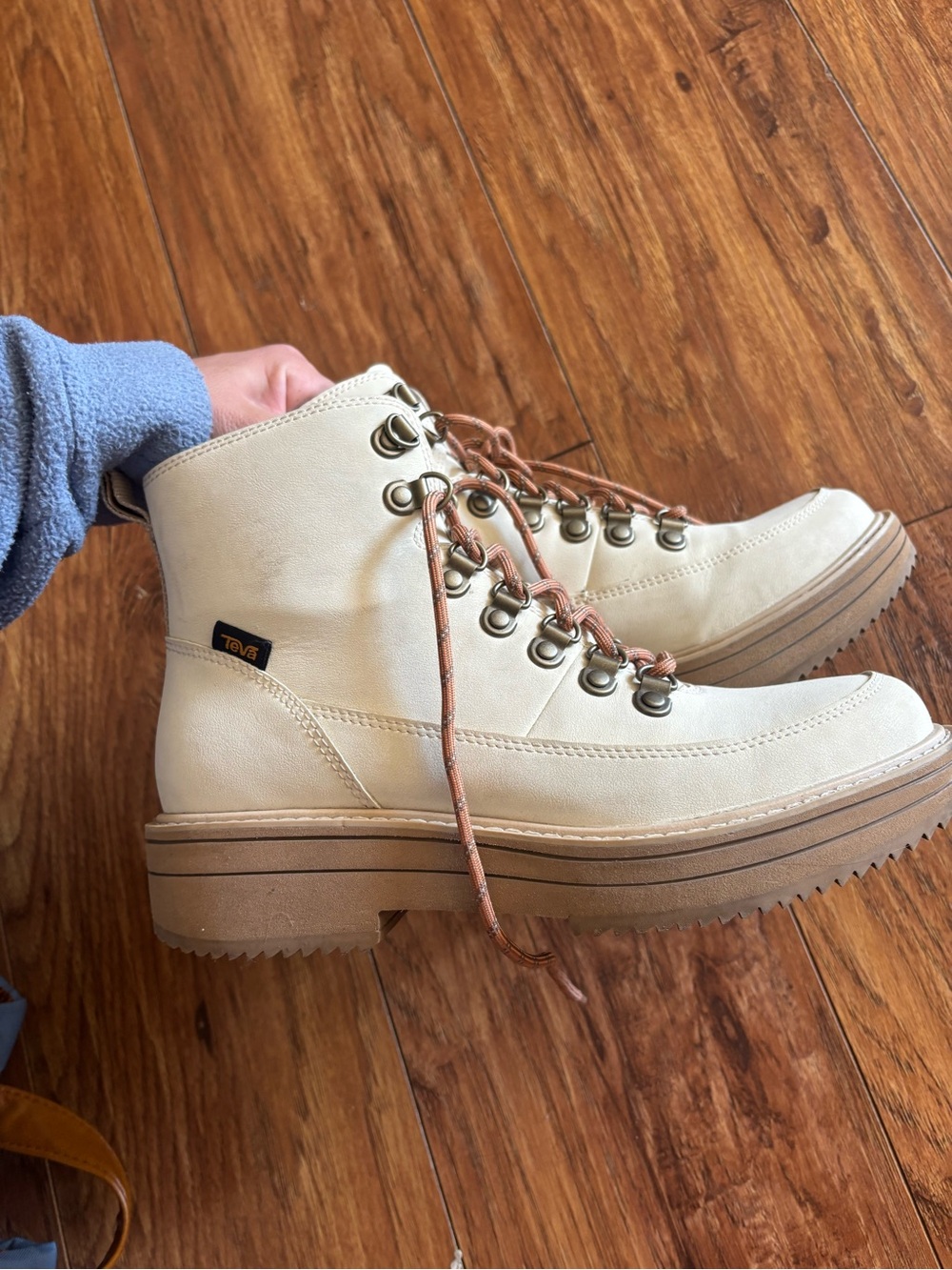 Teva Women's Cream Lace-Up Platform Hiker Boots with Tan Sole